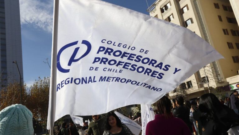 Profesores convocan a paro nacional de 48 horas por “respuestas ...